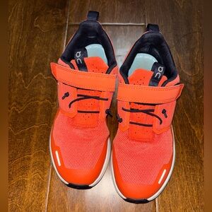 Vibrant Orange Kids' Sneakers by On Running shoes